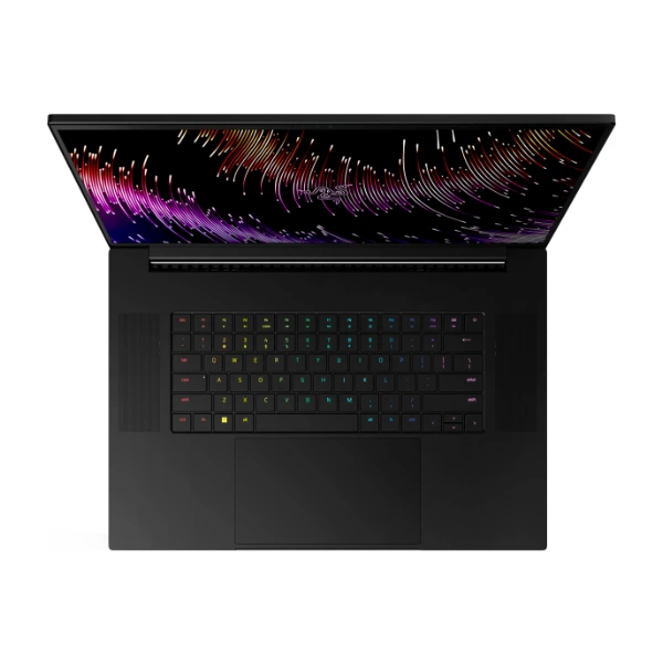 Razer Blade 18 (RTX 4090) 18