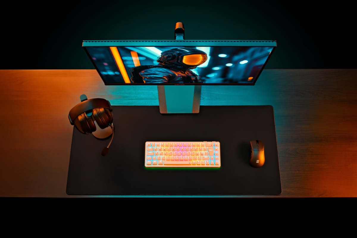 Zopic Explorer Mini Cepter Explorer Mini trådlöst gamingtangentbord, vitt - Power.se
