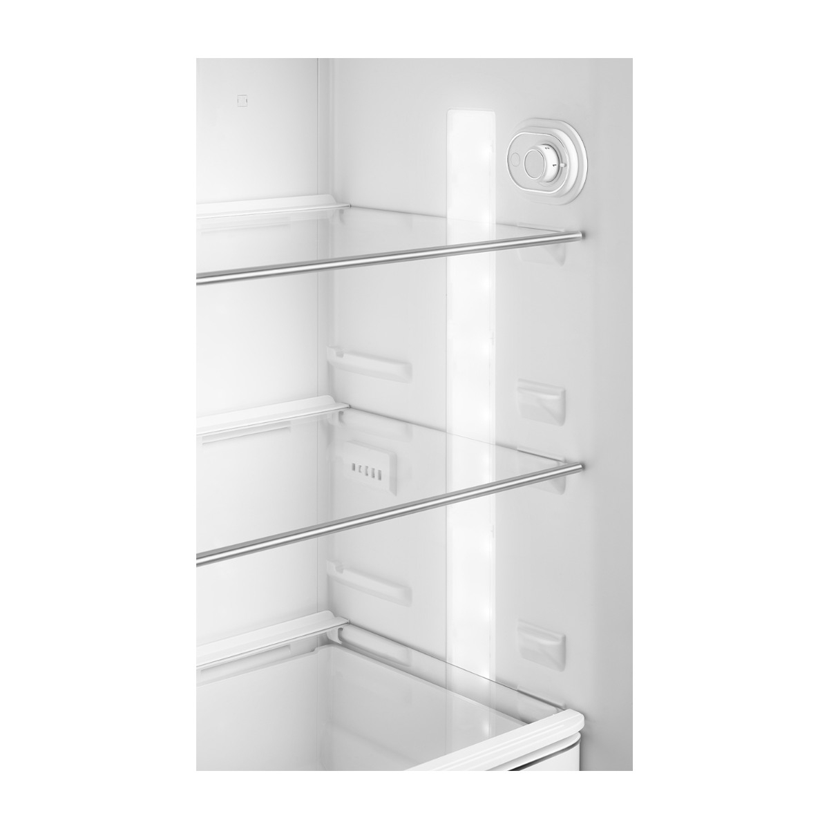 Smeg 50's Style FAB30LSV6 kombiskap billede 8