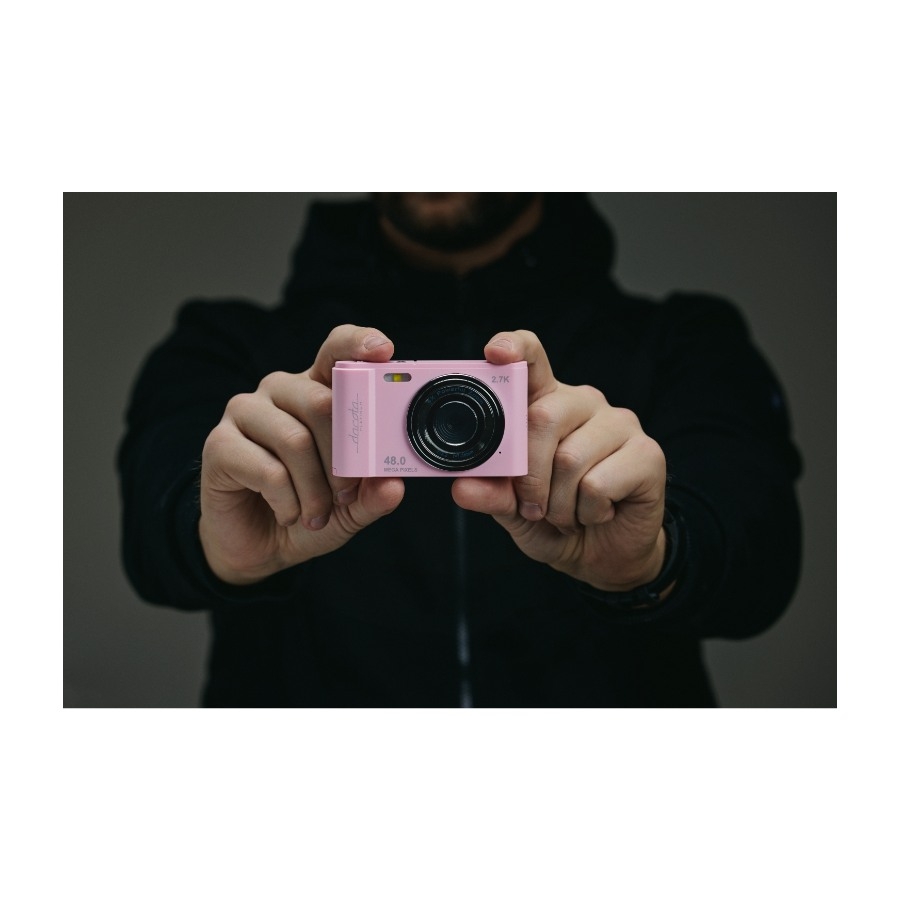 Digital camera DC03