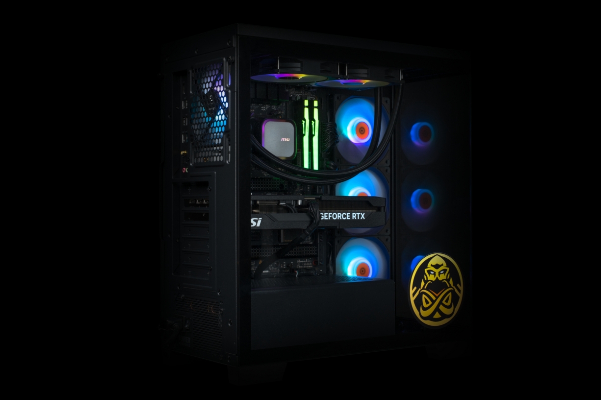 CEPTER ENCE R57TI WIFI R7/32/2TB/5070TI