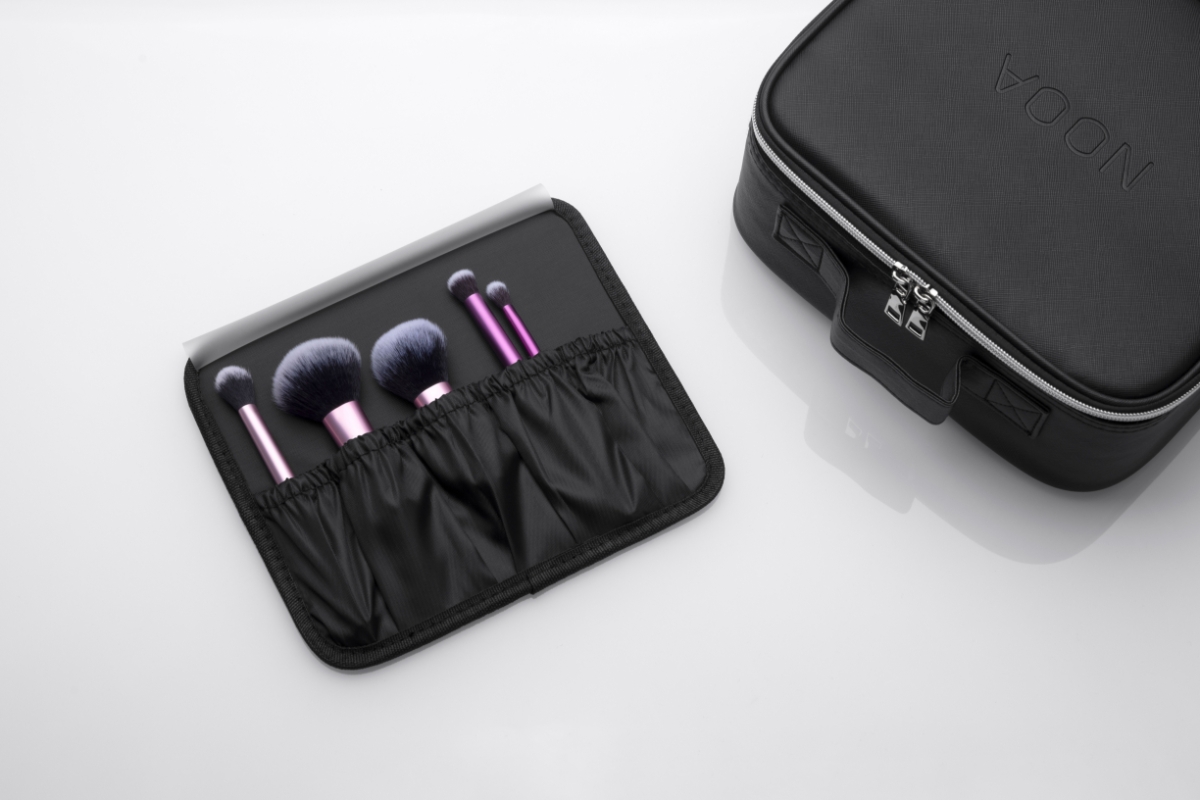 Close up of the detachable make up brush holder of NOOA VANITY MAKE UP TRAVEL BAG from above