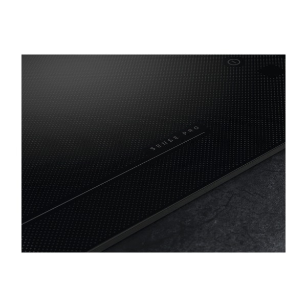 AEG 9000-serien TU84CF4SCB induktionskogeplade med integreret emhætte billede 8