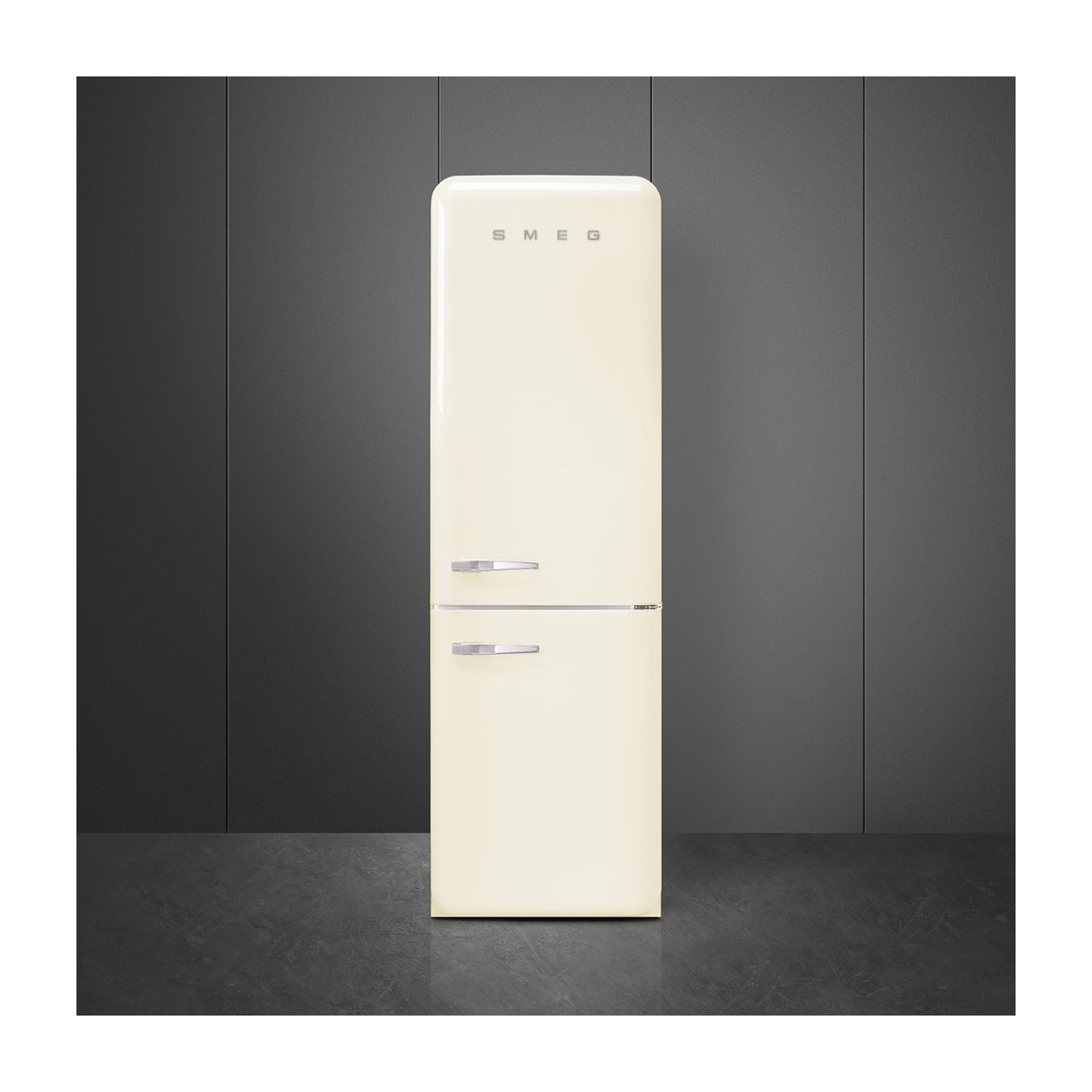 Smeg 50's Style FAB32RCR6 kølefryseskab billede 6