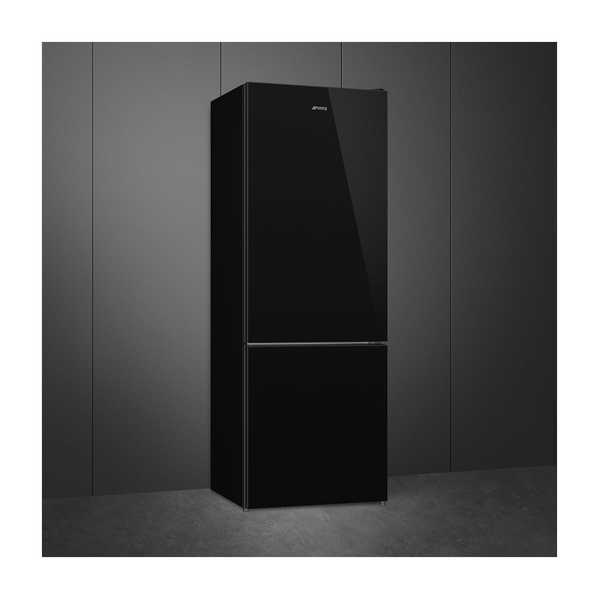Smeg FC48BGND kølefryseskab billede 2