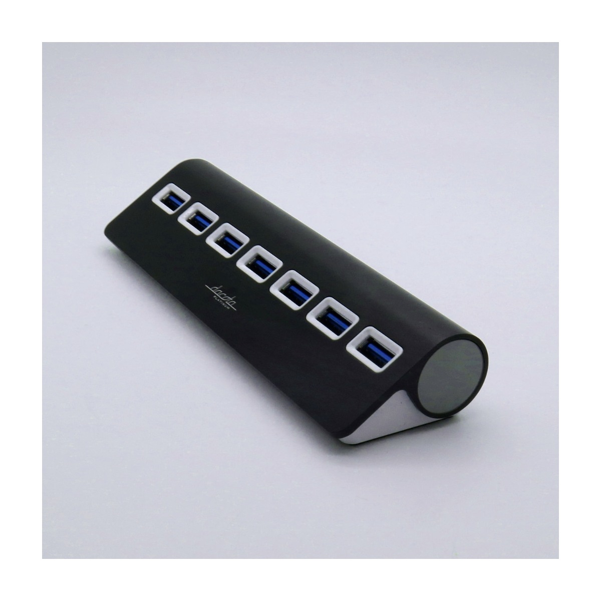 DACOTA P USB 3.0 HUB 7 PORTS BK Power.no DACOTA P USB 3.0 13 PORT HUB MED BRYTER Power.no