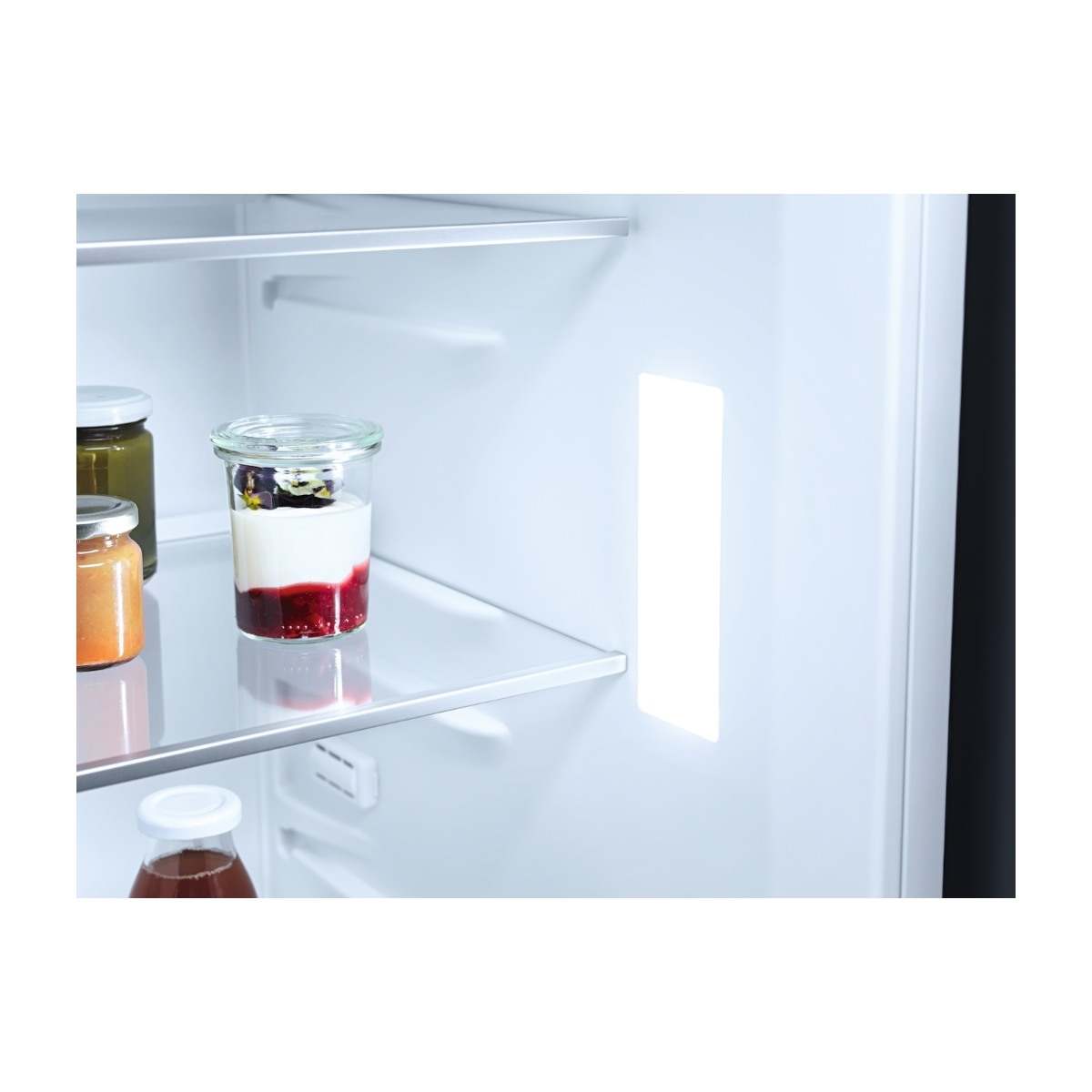 Miele K 7116 E køleskab med fryseboks billede 3