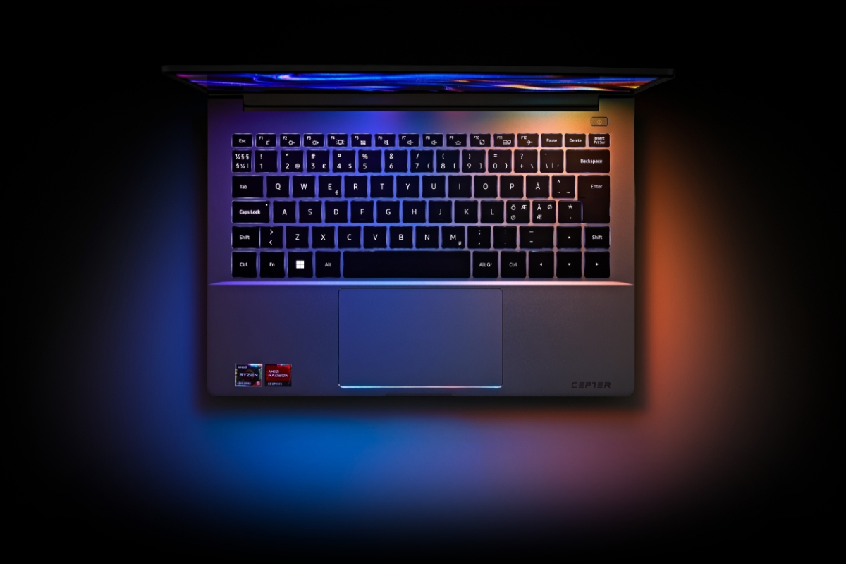Cepter Spectrum OLED.