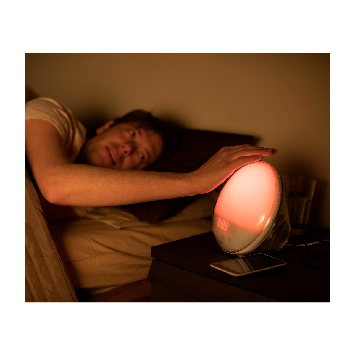 PHILIPS HF353201 WAKE UP LIGHT Power.no Philips HF353201 Wake Up Light | Helse, Velvære, Trening