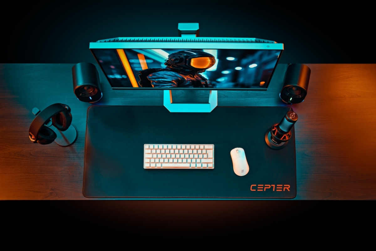 Cepter mousepad in a gaming setup