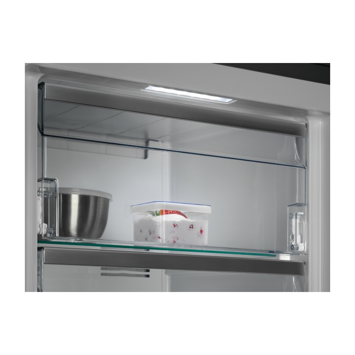 AEG 7000-serien AGB728E5NX fryser billede 4
