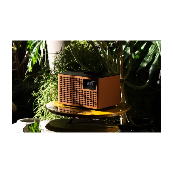 Geneva Acustica Lounge DAB+ radio cognac - Power.no