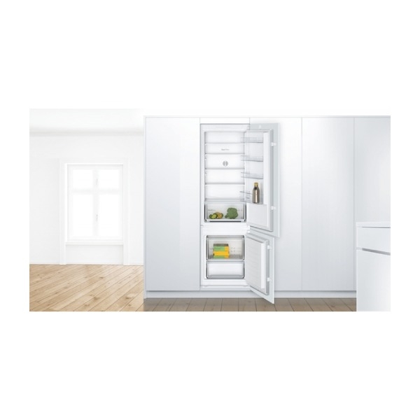 Bosch Serie 2 KIV87NSF0 integreret kølefryseskab billede 6