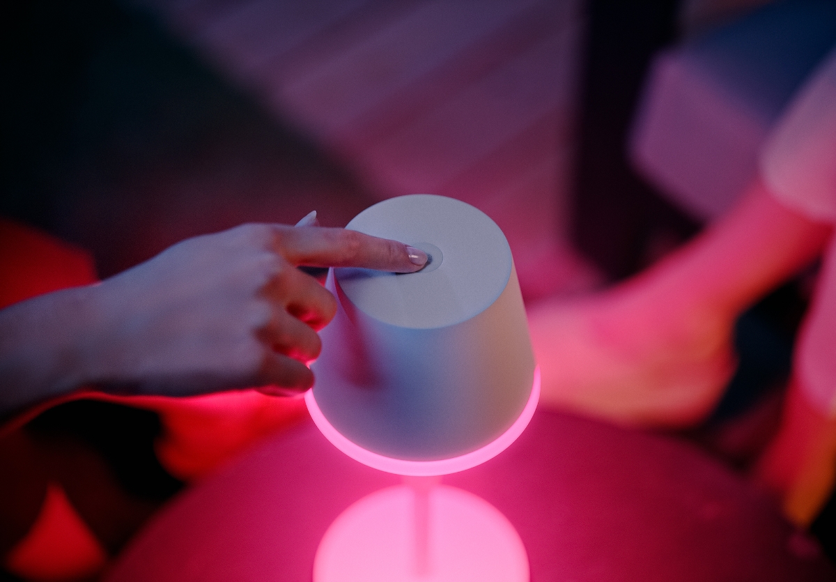 Philips Hue Go bærbar bordlampe, hvid Power.dk